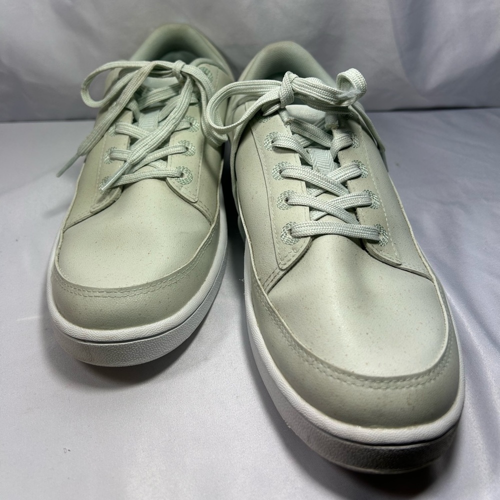 Allbirds Plant Pacers Dreamy Green Blizzard Sole Sneaker Shoe Vegan Women's 8